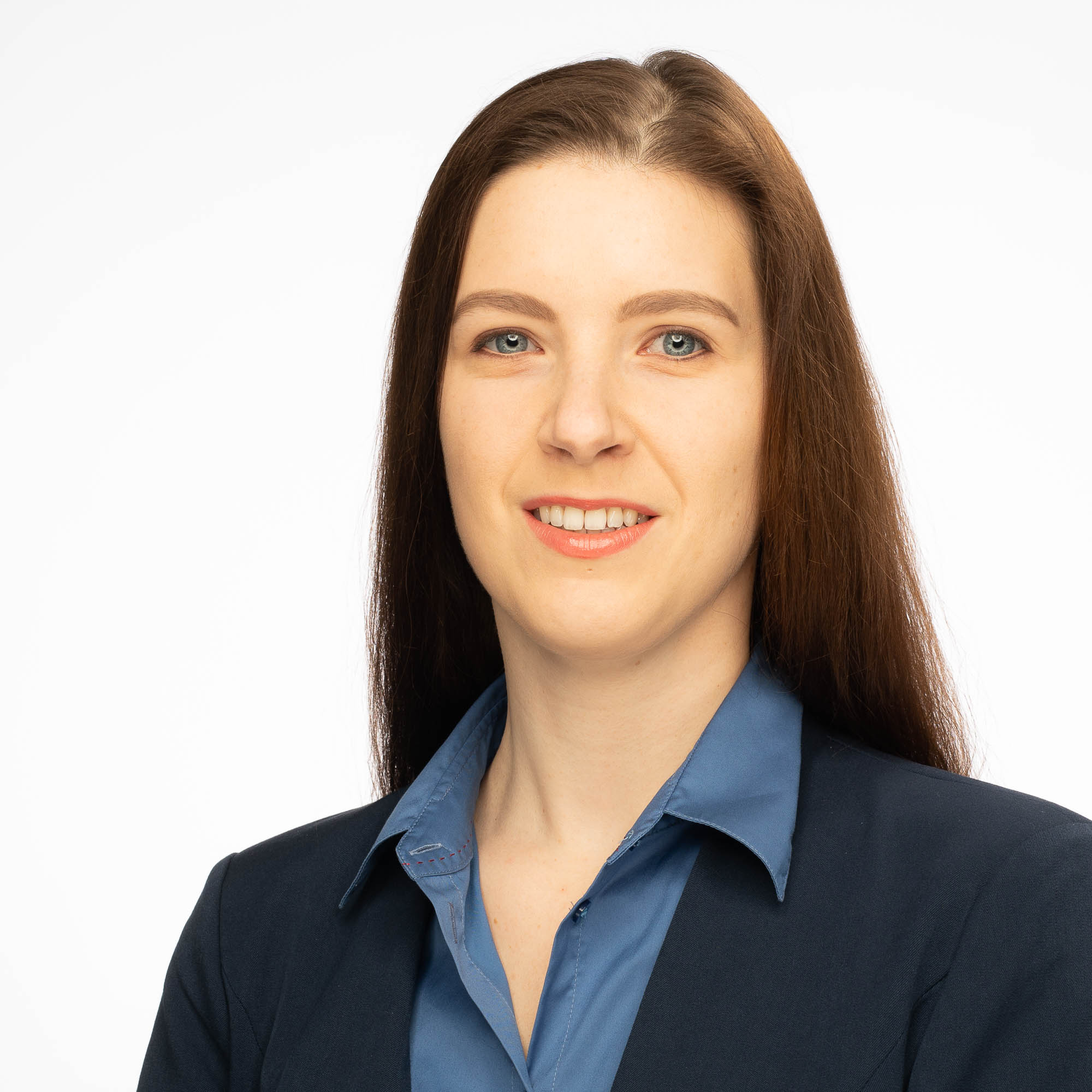 Export x3 Headshots Romina 202000999 Capture 2